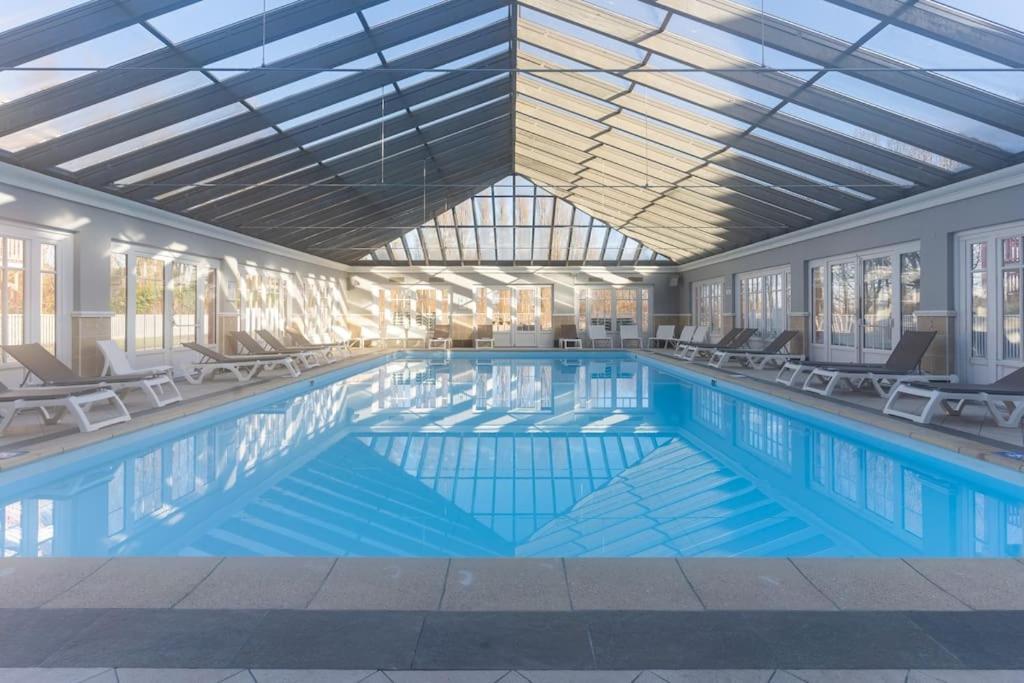 Beautiful Flat With Swimming Pool Tennis Court And Private Car Parking 09 Le Touquet Exterior foto