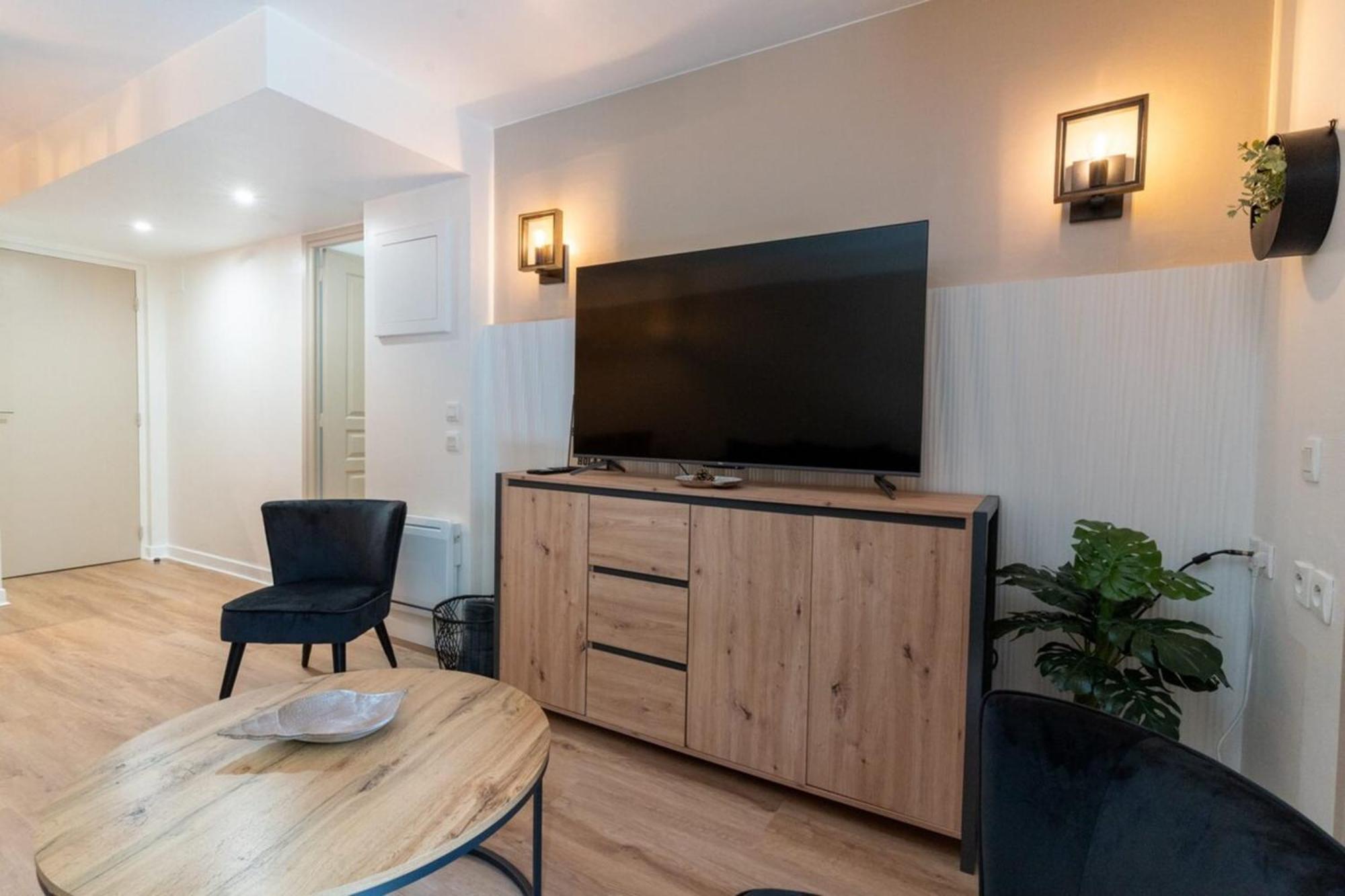 Beautiful Flat With Swimming Pool Tennis Court And Private Car Parking 09 Le Touquet Exterior foto